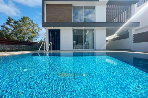 3+1 Villa  i Girne,  Nr. 225730 - 9