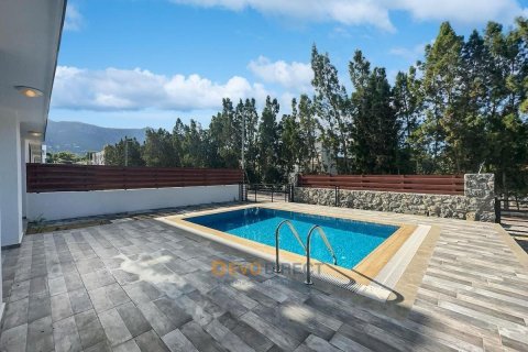 3+1 Villa  i Girne,  Nr. 225730 - 8