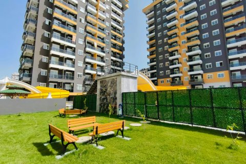 2+1 Lejlighed i Mahmutlar, Antalya, Tyrkiet Nr. 225279