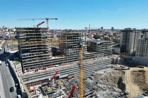 آپارتمان در Beyoglu،  Istanbul ، ترکیه 1 خوابه ، 90 متر مربع.  شماره 215568 - 2