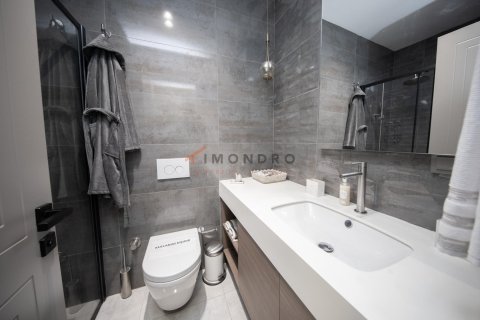 Apartment for sale  in Beylikduezue, Istanbul, Turkey, 1 bedroom, 79m2, No. 215563 – photo 17