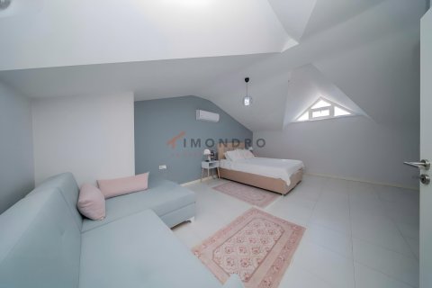 آپارتمان در Antalya ، ترکیه 1 خوابه ، 100 متر مربع. شماره 232323 - 11