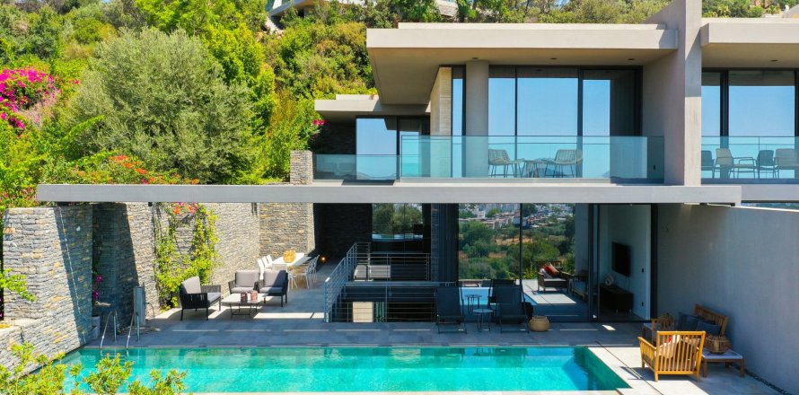 5+1 Villa  in Yalikavak, Mugla, Türkei Nr. 216272