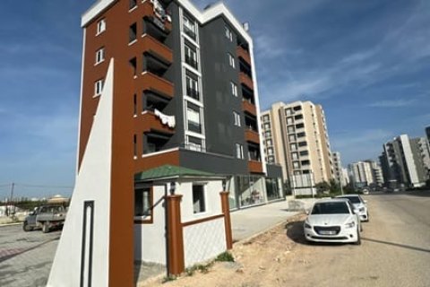 1+1 Apartment  in Mezitli, Mersin, Turkey No. 230556