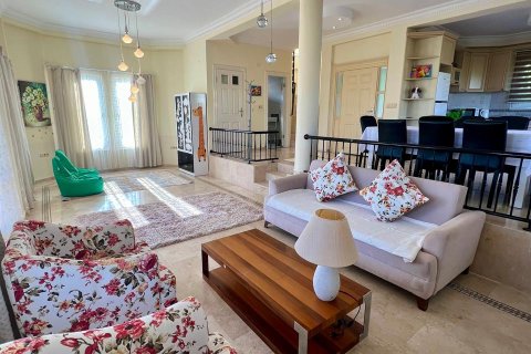 3+1 Villa  i Alanya, Antalya, Tyrkiet Nr. 217298 - 3