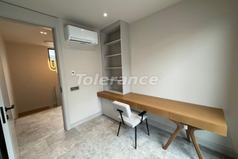 ویلا در  Antalya ، ترکیه 5 خوابه ، 360 متر مربع.  شماره 217293 - 18