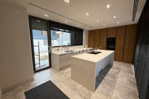 ویلا در  Antalya ، ترکیه 5 خوابه ، 360 متر مربع.  شماره 217293 - 8