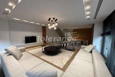 ویلا در  Antalya ، ترکیه 5 خوابه ، 360 متر مربع.  شماره 217293 - 4