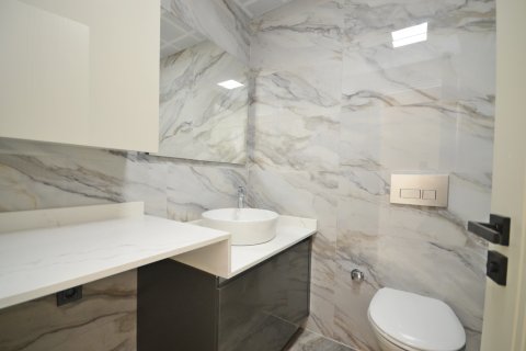 Аренда квартиры  в Аланье, Анталье, Турция 2+1, 90м2, №216610 – фото 15