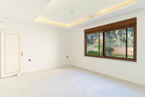 Apartment for sale  in Alanya, Antalya, Turkey, 175m2, No. 212051 – photo 11