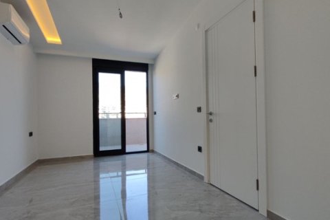 آپارتمان در  Antalya ، ترکیه 3 خوابه ، 139 متر مربع.  شماره 222624 - 26