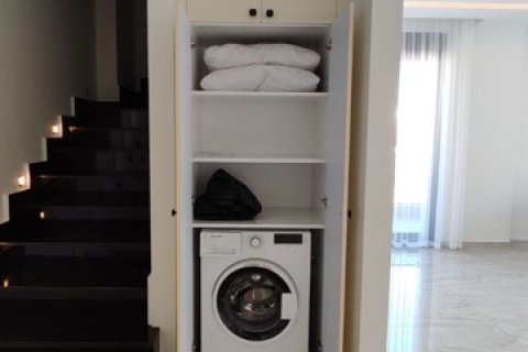 آپارتمان در  Antalya ، ترکیه 3 خوابه ، 139 متر مربع.  شماره 222624 - 14