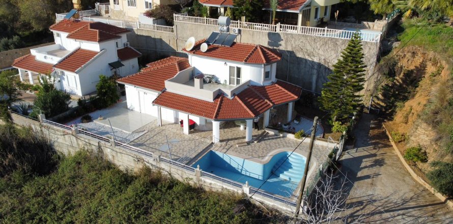 ویلا در  Mahmutlar ، ترکیه 3 خوابه ، 180 متر مربع.  شماره 217594