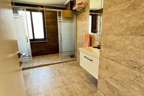 Аренда квартиры  в Аланье, Анталье, Турция 5+1, 350м2, №216554 – фото 21