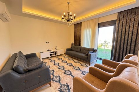 Аренда квартиры  в Аланье, Анталье, Турция 5+1, 350м2, №216554 – фото 23