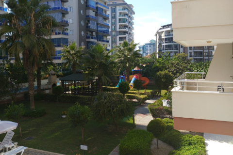 Аренда квартиры  в Аланье, Анталье, Турция 1+1, 75м2, №216552 – фото 8