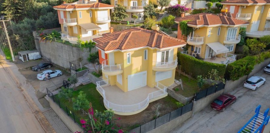 4+1 Villa  i Alanya, Antalya, Turkiet Nr. 221389