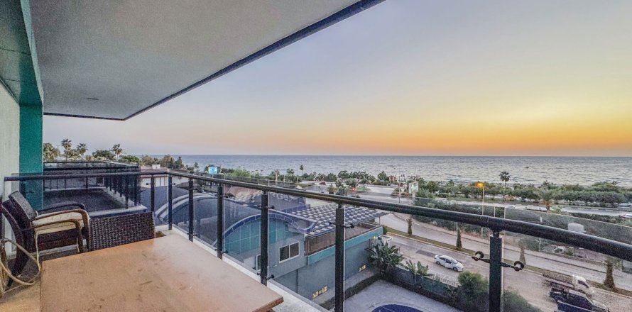 1+1 Apartment  in Alanya, Antalya, Turkey No. 221387