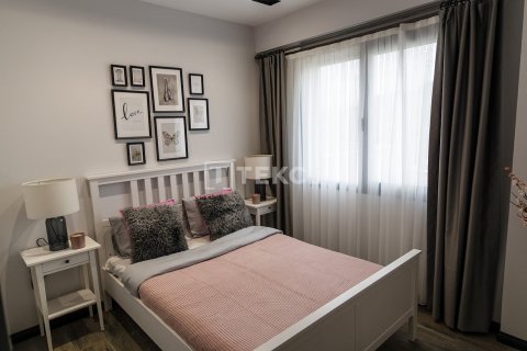 1+1 Leilighet  i Kusadasi, Aydin, Tyrkia Nr. 226197 - 24