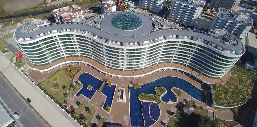 1+1 Apartment  in Aksu, Antalya, Turkey No. 216971