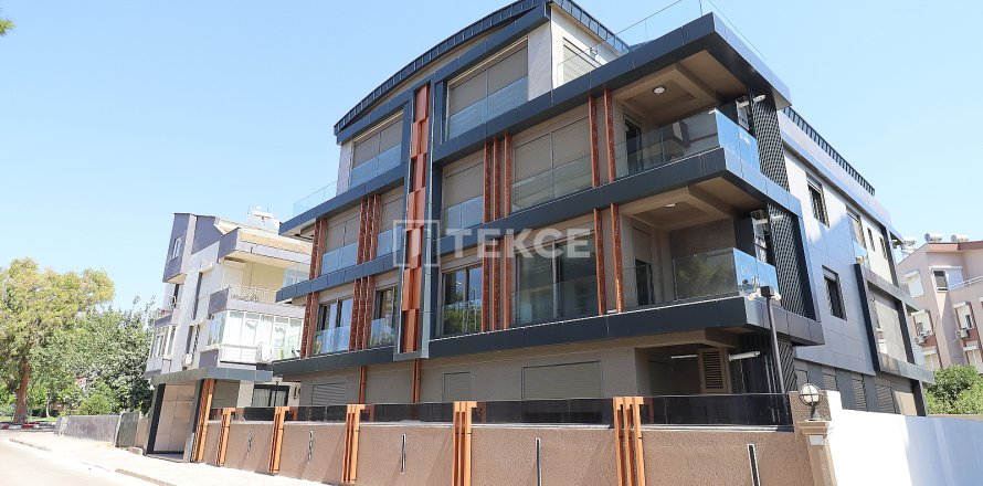 Daire  2+1  Antalya, Türkiye №216973