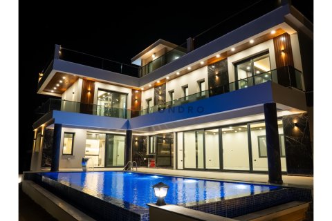 Villa  4+1   №221261 - 2