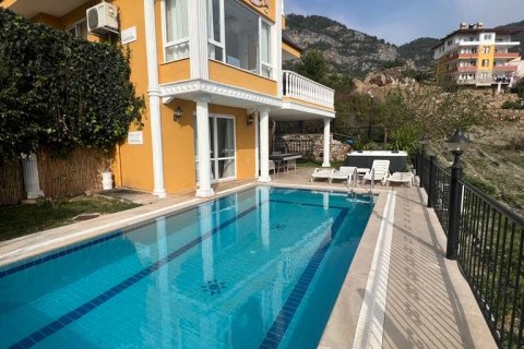 4+1 Villa  in Alanya, Antalya, Turkey No. 231295