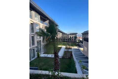 Квартира  2+1 в Бейликдюзю, Стамбул, Турция №225178