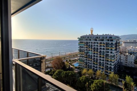 آپارتمان در  Mahmutlar ، ترکیه 3 خوابه ، 170 متر مربع.  شماره 217656