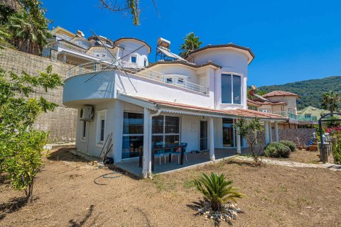 ویلا در  Alanya ، ترکیه 3 خوابه ، 160 متر مربع.  شماره 217653