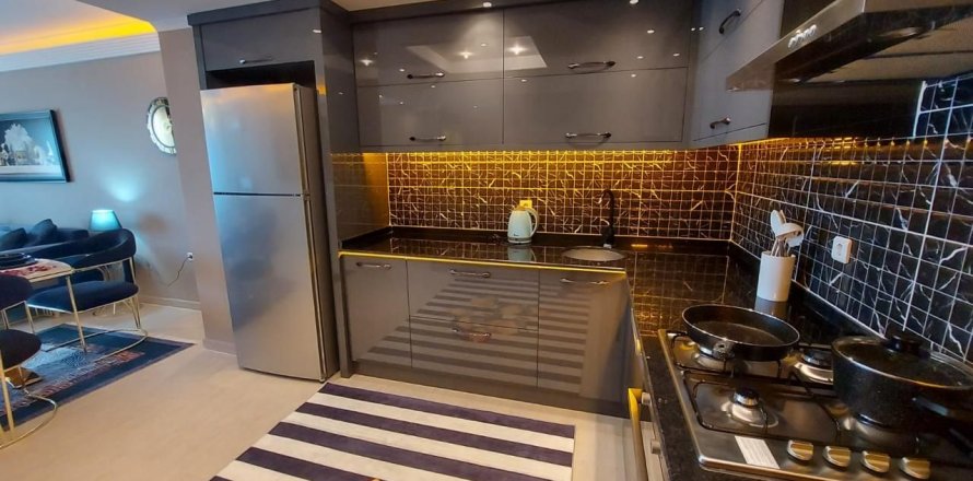 2+1 Leilighet i Mahmutlar, Antalya, Tyrkia Nr. 226947
