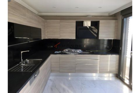 5+1 Leilighet  i Kadikoy, Istanbul, Tyrkia Nr. 227284 - 6