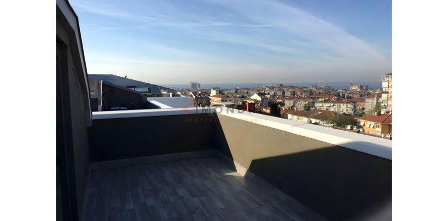 5+1 Leilighet  i Kadikoy, Istanbul, Tyrkia Nr. 227284