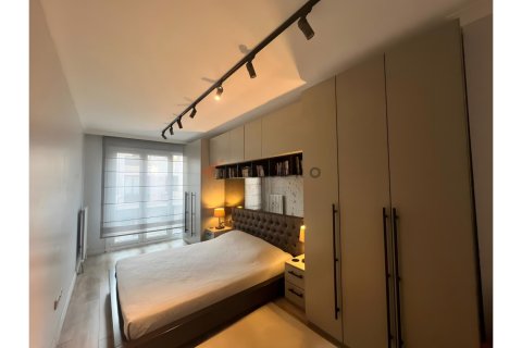 2+1 Wohnung  in Sisli, Istanbul, Türkei Nr. 215192 - 13