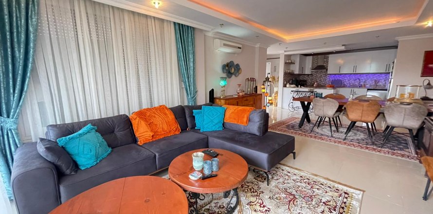 2+1 Apartment  in Alanya, Antalya, Turkey No. 218805