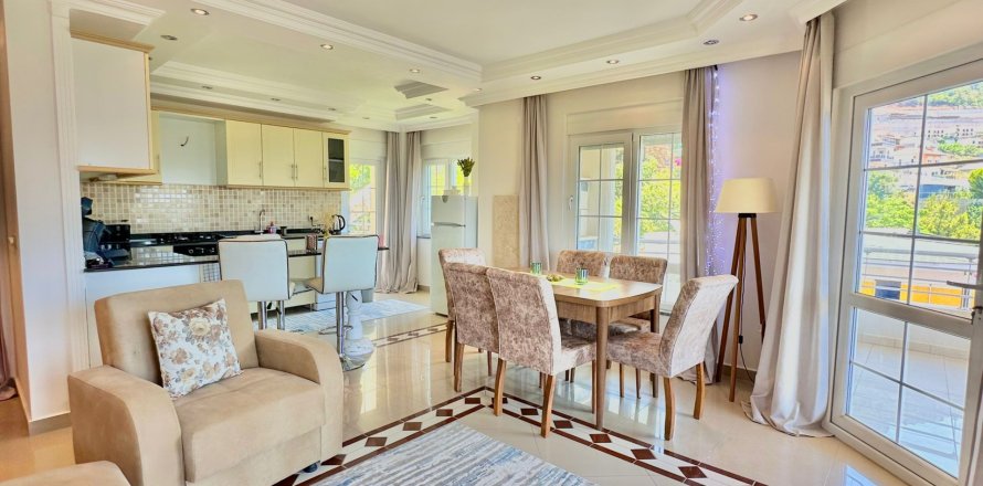 آپارتمان در  Alanya ، ترکیه 3 خوابه ، 170 متر مربع.  شماره 218802