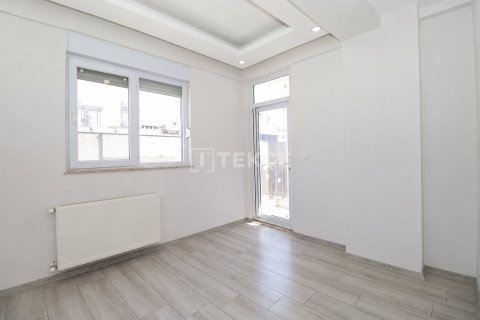 آپارتمان در  Antalya ، ترکیه 4 خوابه ، 165 متر مربع.  شماره 228453 - 15