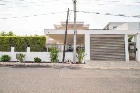 Продажа виллы  в Дёшемеалты, Анталье, Турция 5+1, 450м2, №228458 – фото 21