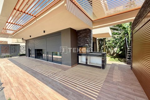 Продажа виллы  в Аланье, Анталье, Турция 3+1, 240м2, №228454 – фото 6