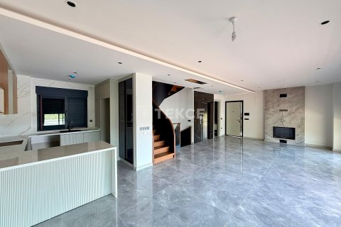 Продажа виллы  в Аланье, Анталье, Турция 3+1, 240м2, №228454 – фото 11