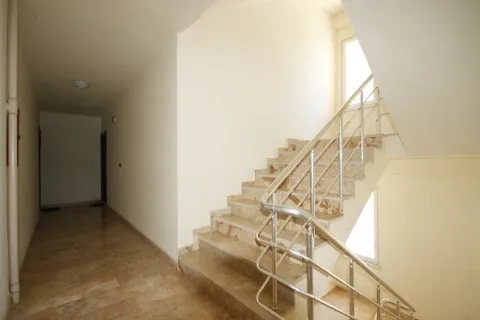 Продажа квартиры  в Аланье, Анталье, Турция 2+1, 125м2, №223711 – фото 16