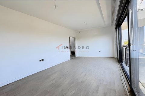 4+1 Villa  i Dosemealti, Antalya, Tyrkia Nr. 215529 - 8