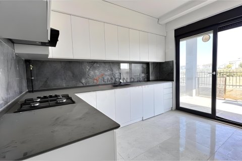 4+1 Villa  i Dosemealti, Antalya, Tyrkia Nr. 215529 - 12