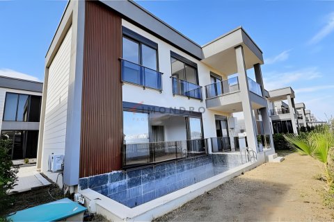 4+1 Villa  i Dosemealti, Antalya, Tyrkia Nr. 215529 - 1