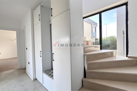 4+1 Villa  i Dosemealti, Antalya, Tyrkia Nr. 215529 - 14