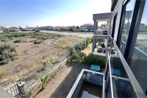 4+1 Villa  i Dosemealti, Antalya, Tyrkia Nr. 215529 - 30