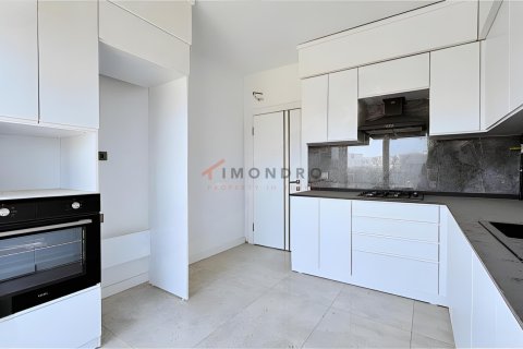 4+1 Villa  i Dosemealti, Antalya, Tyrkia Nr. 215529 - 11