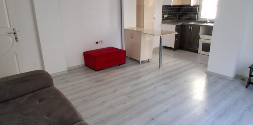 2+1 Apartment  in Antalya, Turkey No. 216215