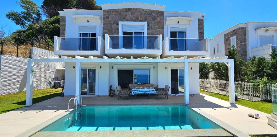 3+1 Villa in Bodrum, Mugla, Türkei Nr. 213510