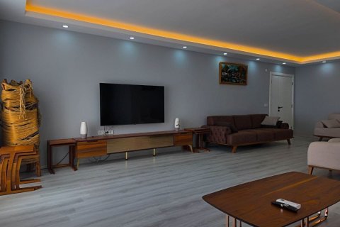 Villa for sale  in Kestel, Bursa, Turkey, 5 bedrooms, 340m2, No. 217356 – photo 5